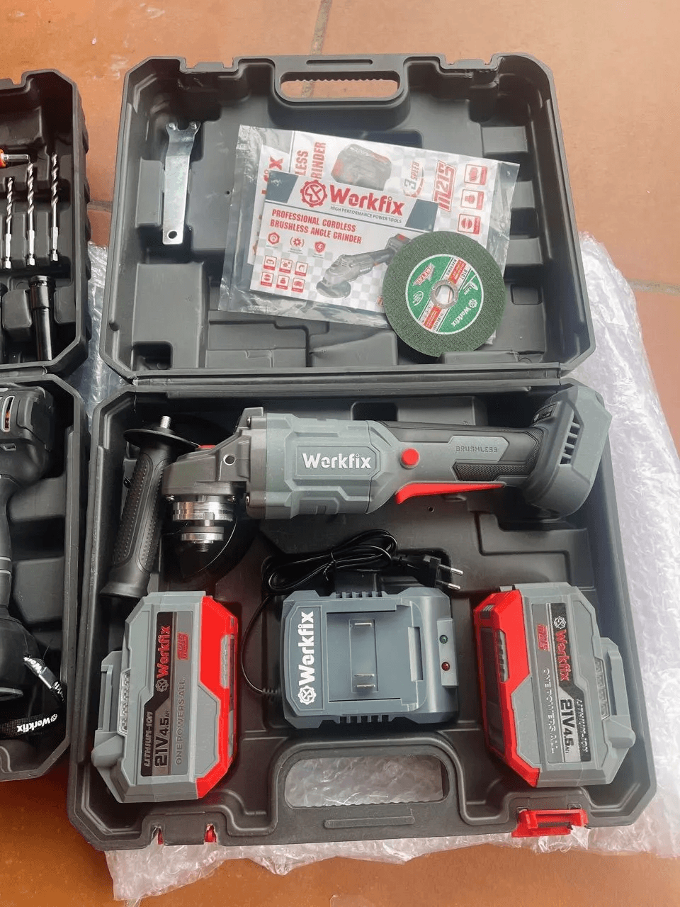 Máy mài Workfix WF-AG100BV - Chống lật cổ tay — ảnh đánh giá khách hàng 2