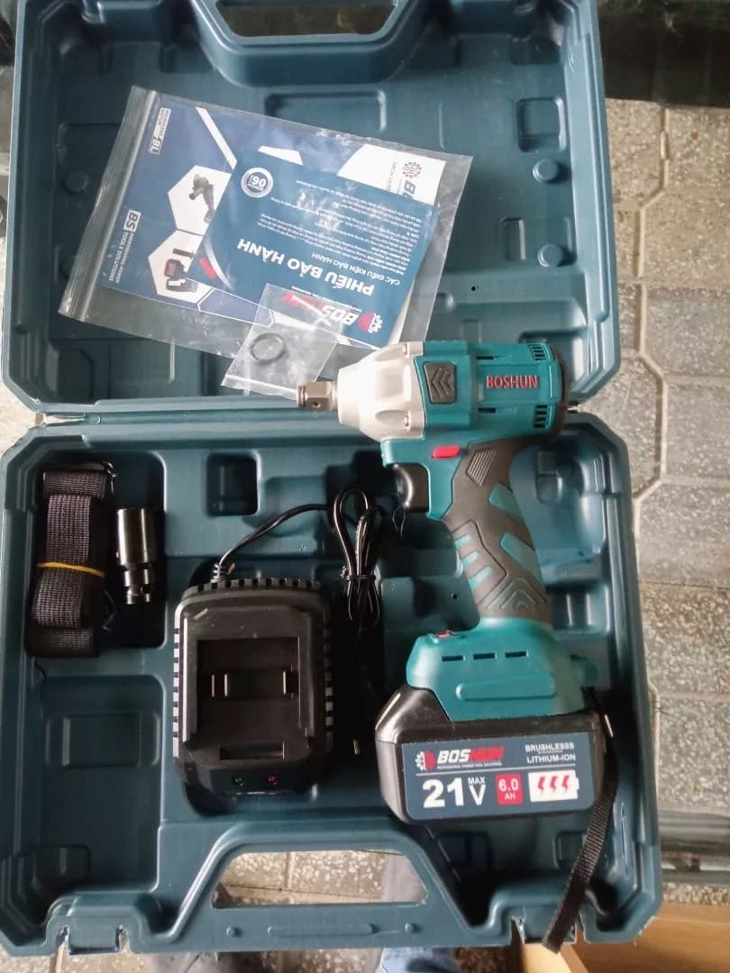 Máy siết bulong pin Boshun BS-IW330N (330N.m) - Chân pin phổ thông M21 — ảnh đánh giá khách hàng 3