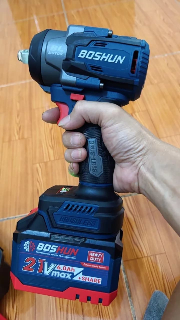 Máy siết bulong Boshun BS-IW700N (700N.m) — ảnh đánh giá khách hàng 3