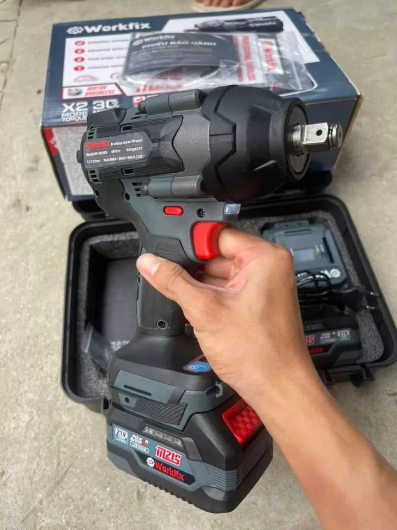 Máy siết bulong pin Workfix WF-IW780N (780N.m) - Đầu bulong 1/2 inch — ảnh đánh giá khách hàng 4